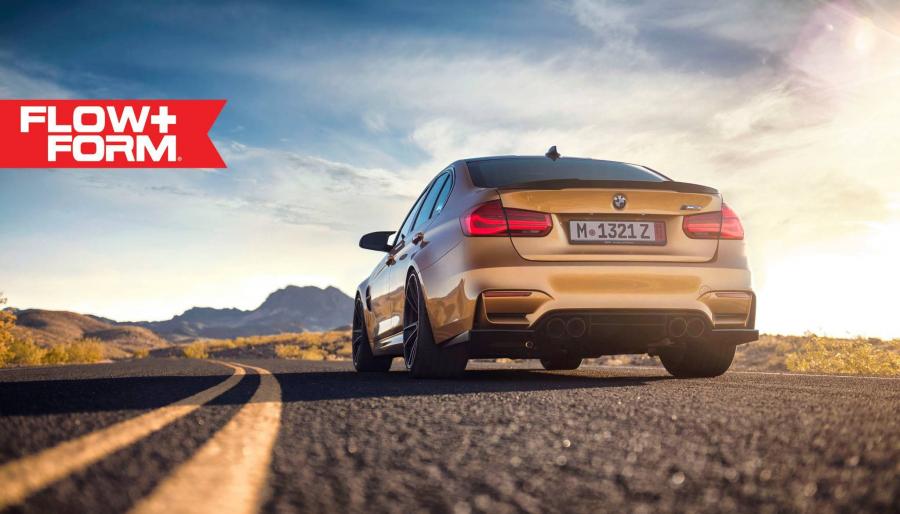  BMW M3 Sedan on HRE Wheels (FF04) 2017 года  (фото 2 из 4)